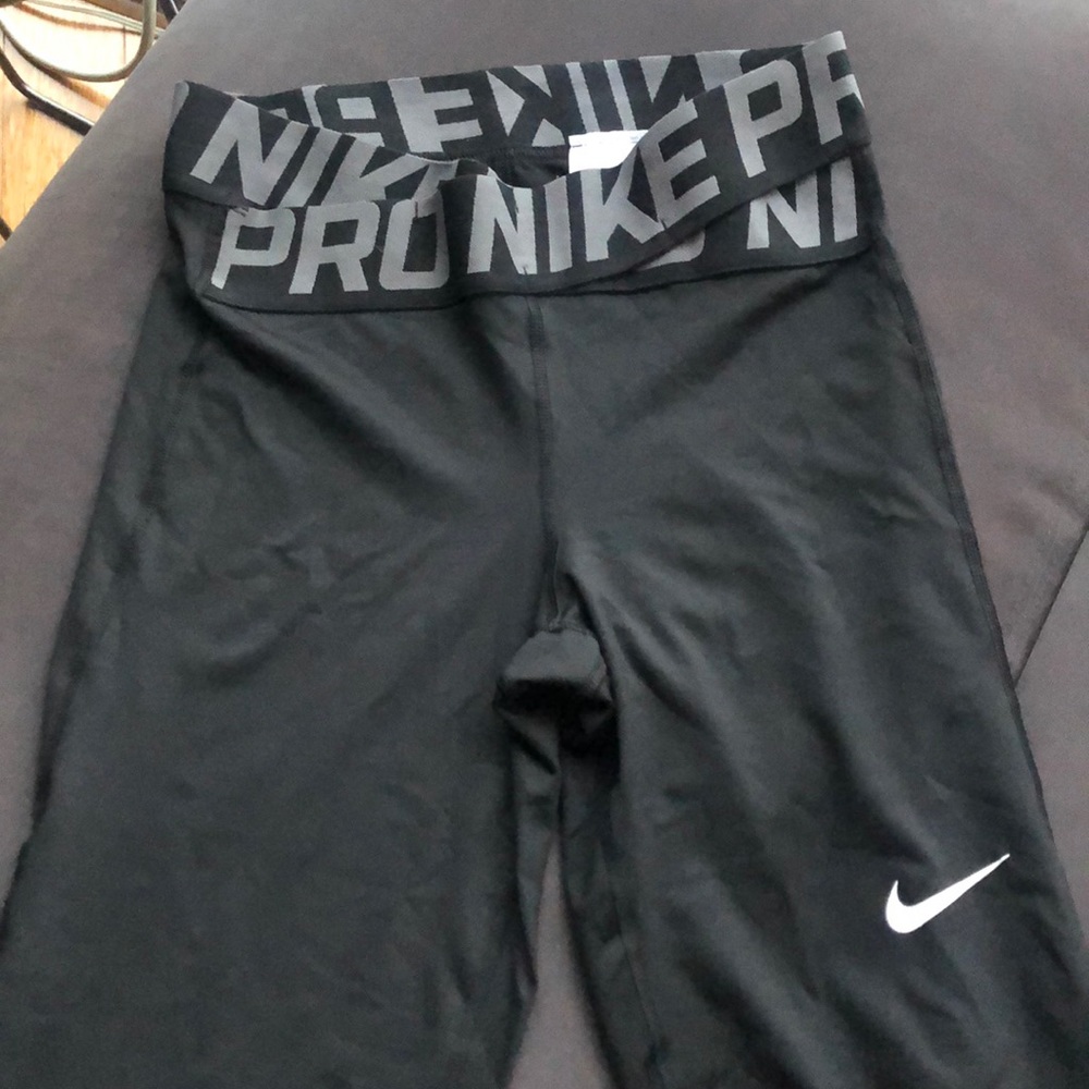 Nike pro workout tights